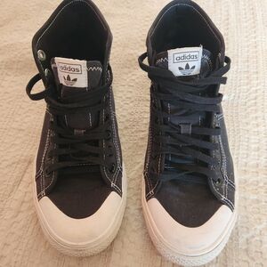 adidas Nizza Platform High Top Black White Sneakers Women’s 8.5 Men’s 7.5